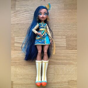 Monster High Faboolous Friends Cleo De Nile G3 Reboot Fashion Doll Preloved